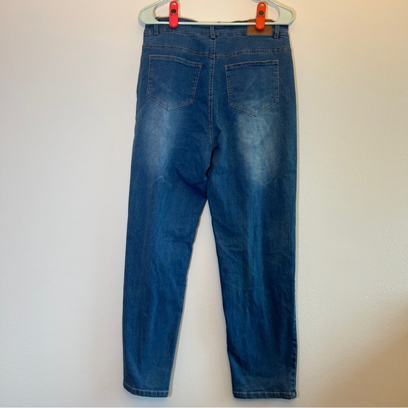 NWT Judy Blue Size Large High Waisted Distressed Blue Jeans - Picture 2 of 6